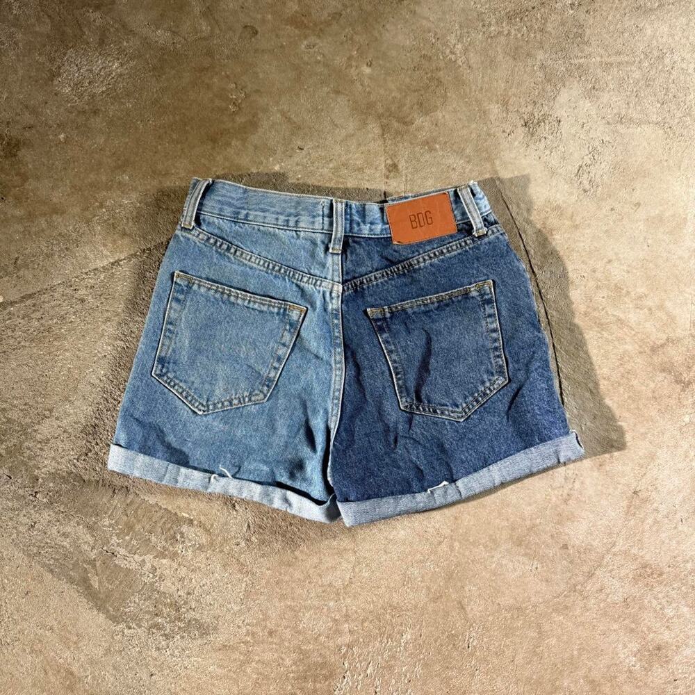 Two Tone BDG Mom Jean Shorts
